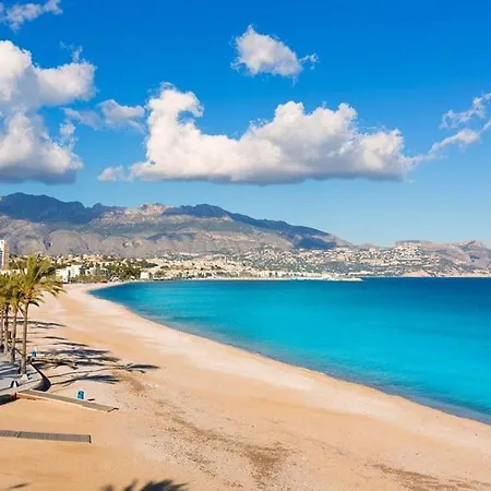 Residencia Jardin Del Rio شقة
